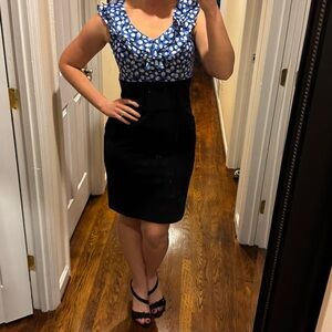 White House Black Market Size 4 Small Black Business Interview Dress Blue White